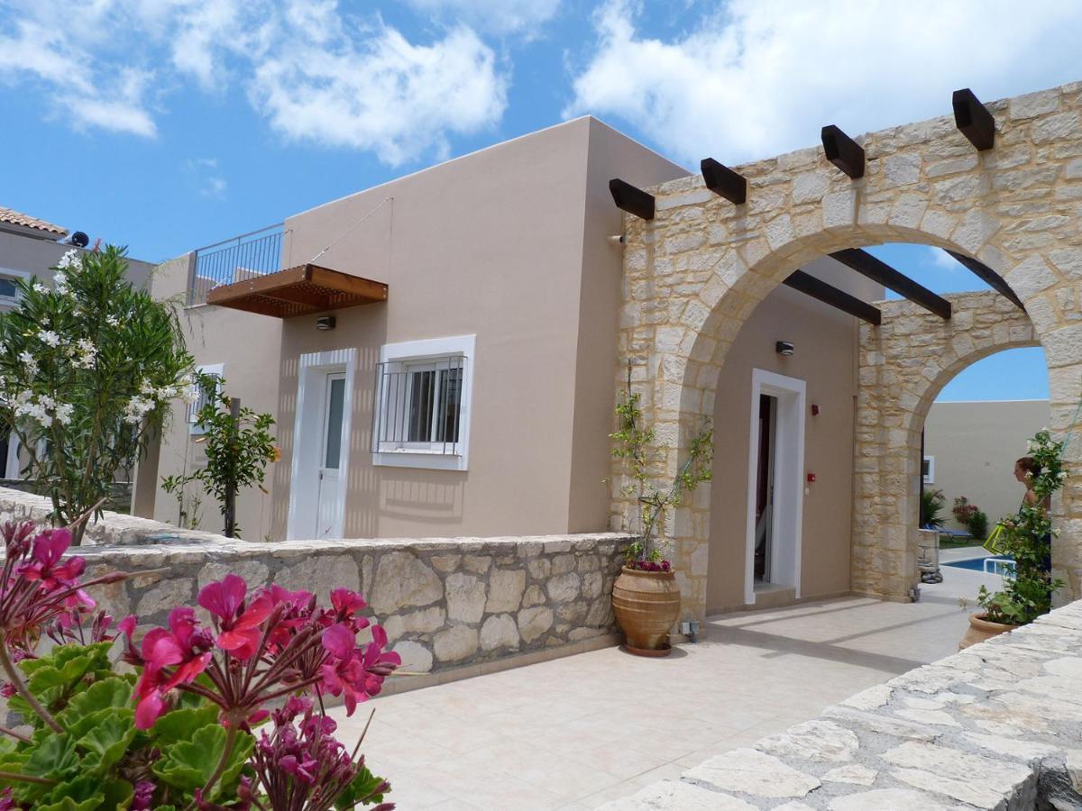 Azure Beach Villas Kíssamos Dış mekan fotoğraf