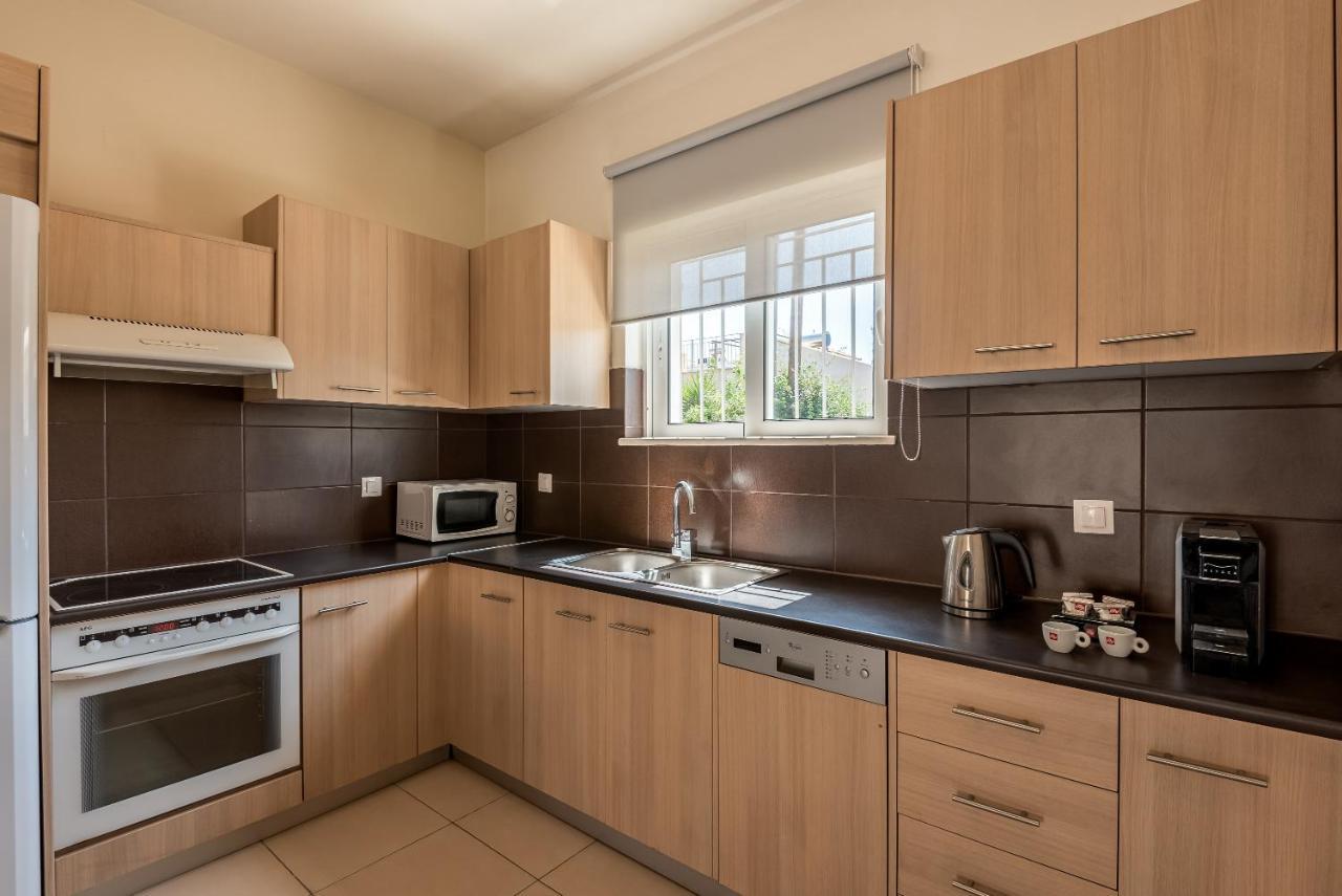 Azure Beach Villas Kíssamos Dış mekan fotoğraf