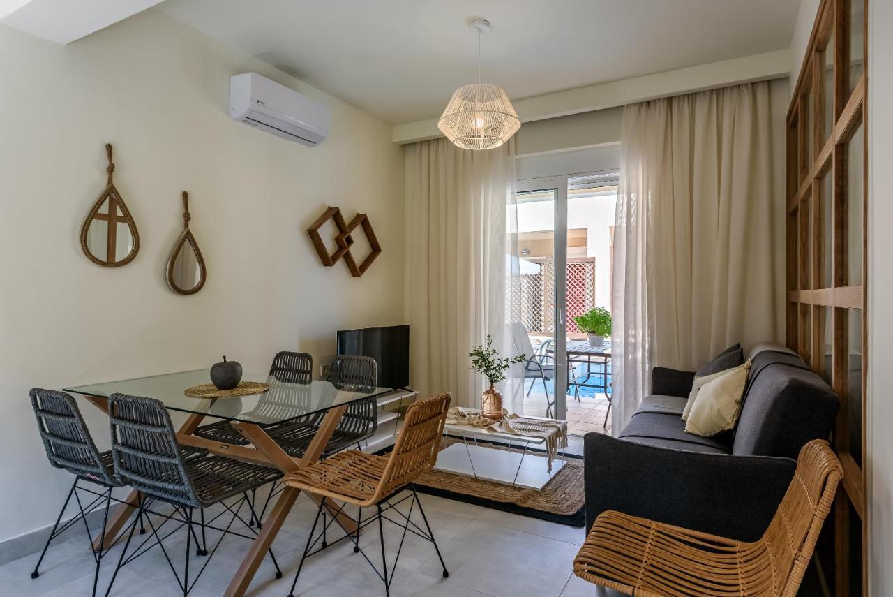 Azure Beach Villas Kíssamos Dış mekan fotoğraf