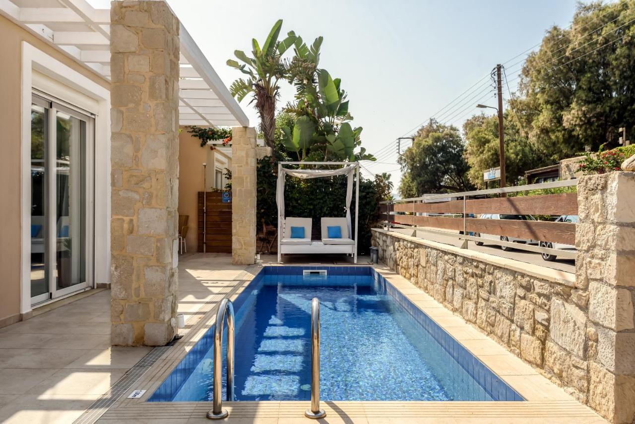Azure Beach Villas Kíssamos Dış mekan fotoğraf