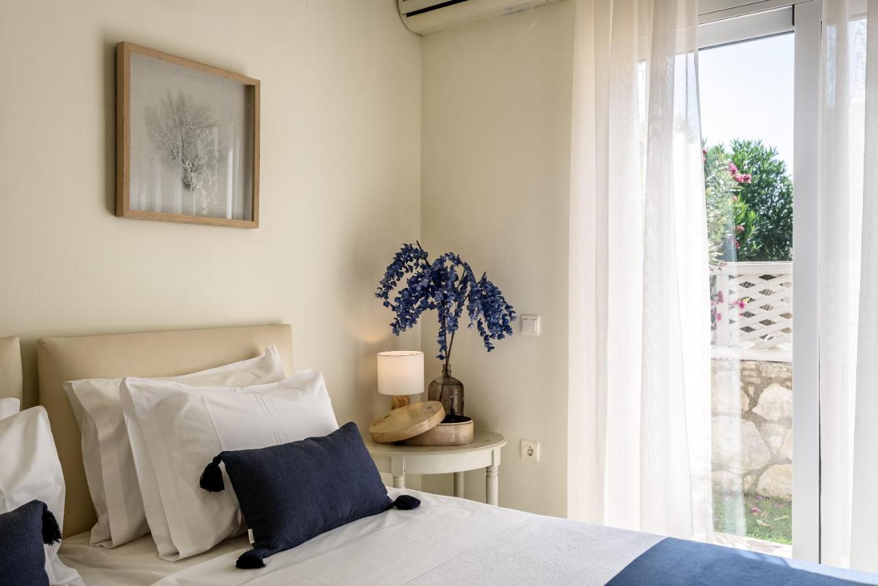 Azure Beach Villas Kíssamos Dış mekan fotoğraf