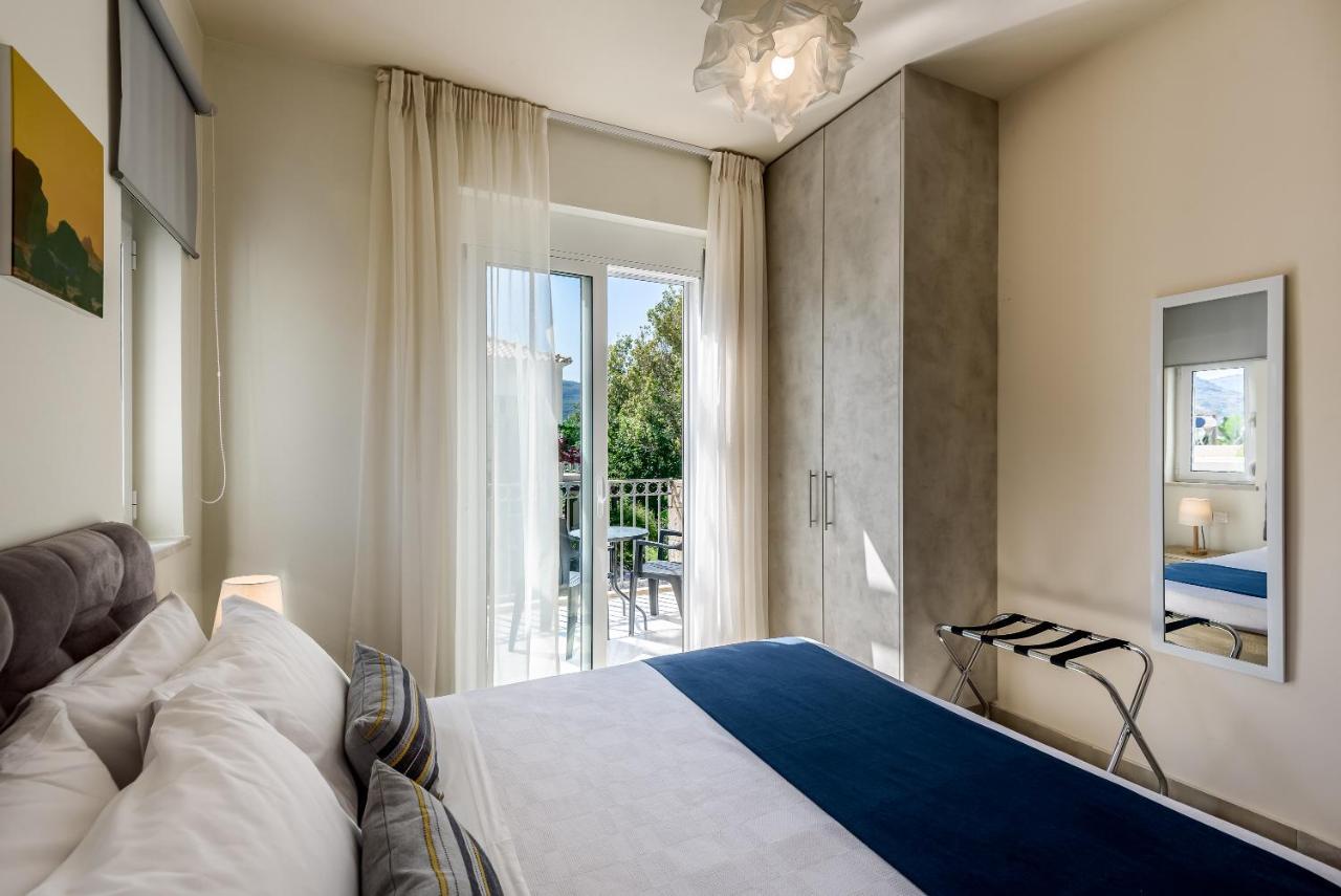 Azure Beach Villas Kíssamos Dış mekan fotoğraf
