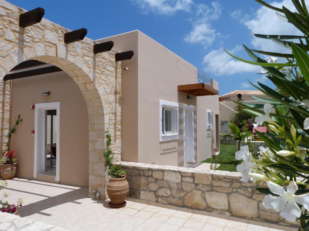 Azure Beach Villas Kíssamos Dış mekan fotoğraf