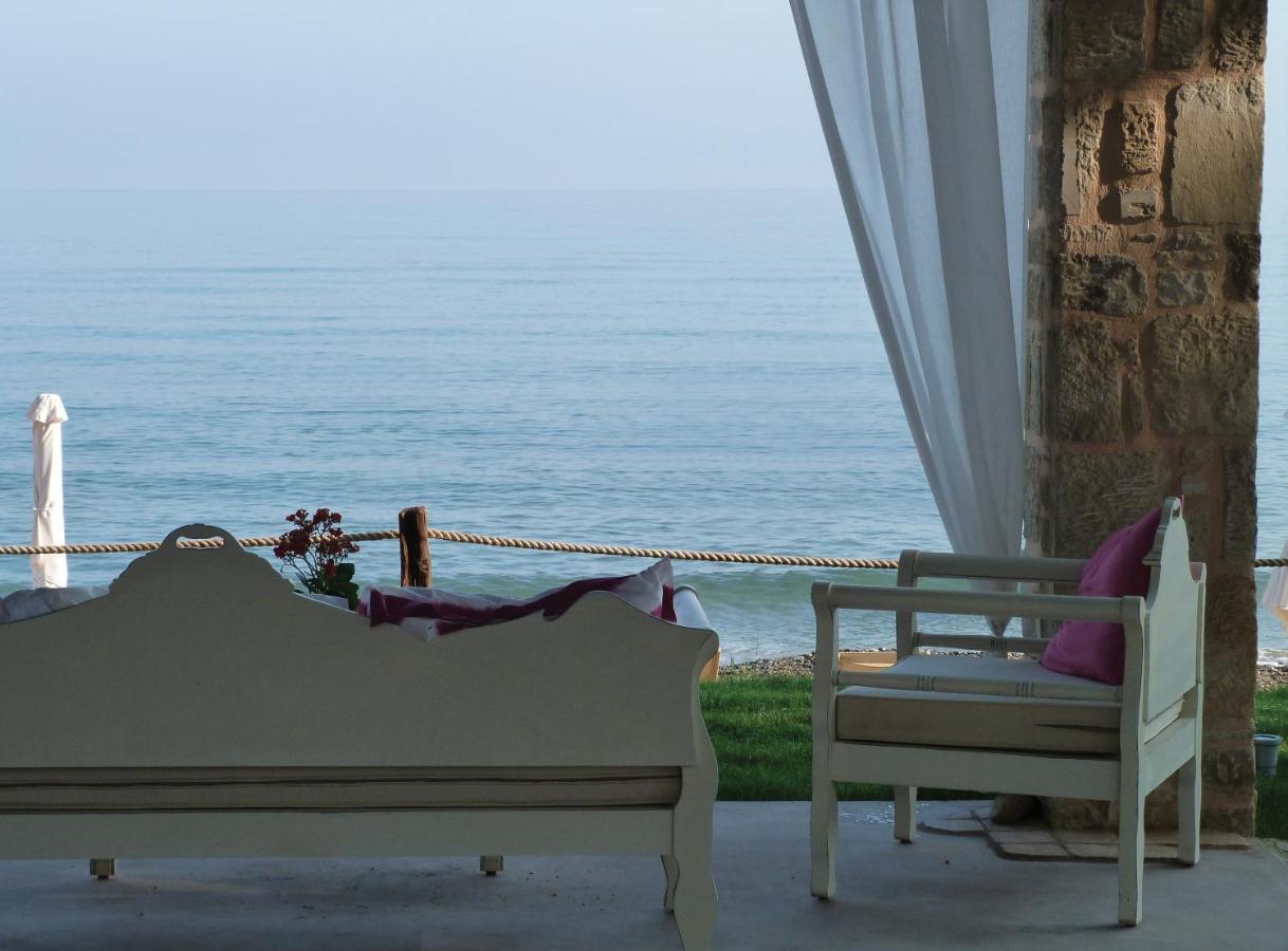 Azure Beach Villas Kíssamos Dış mekan fotoğraf