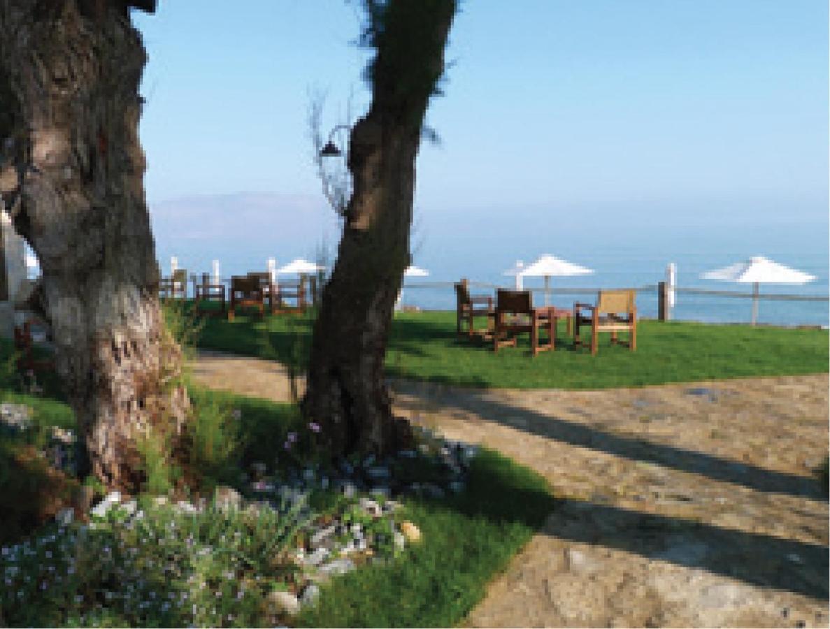 Azure Beach Villas Kíssamos Dış mekan fotoğraf
