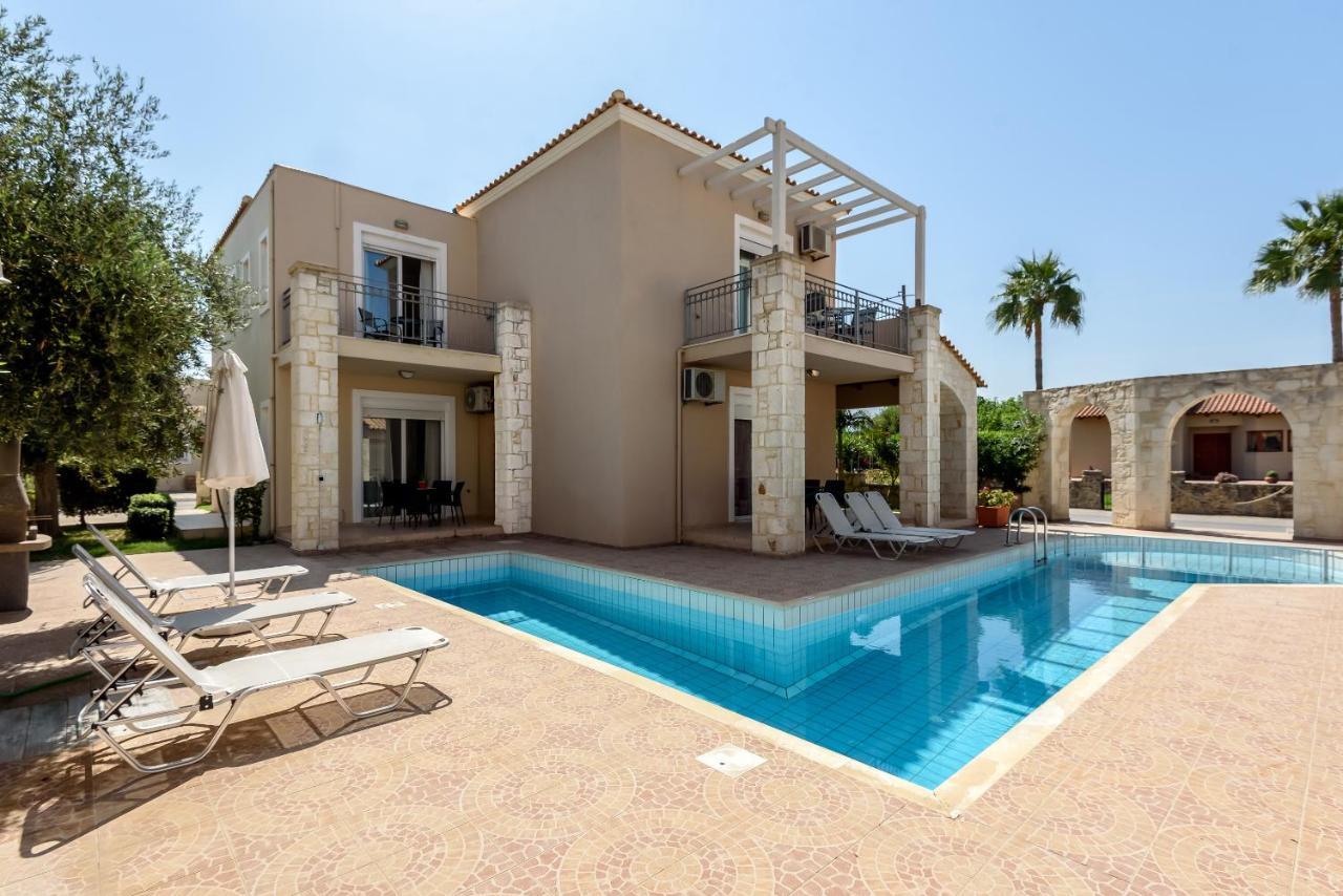 Azure Beach Villas Kíssamos Dış mekan fotoğraf