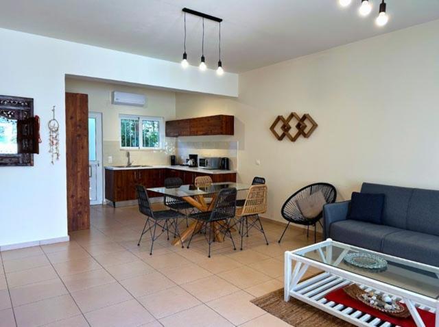 Azure Beach Villas Kíssamos Dış mekan fotoğraf