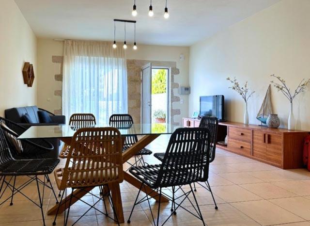 Azure Beach Villas Kíssamos Dış mekan fotoğraf