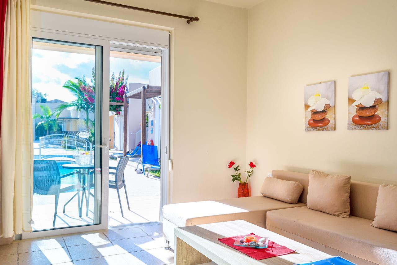 Azure Beach Villas Kíssamos Dış mekan fotoğraf